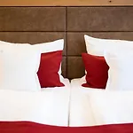 Park Laim Hotel 4*