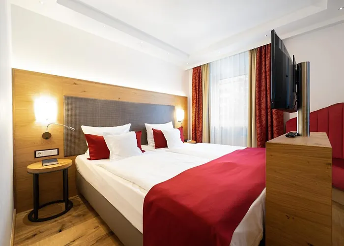 Park Laim Hotell 4*