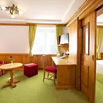 متنزه لايم فندق 4*