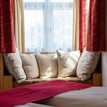 Park Laim Hotel 4*