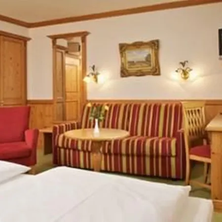 Park Laim Отель 4*