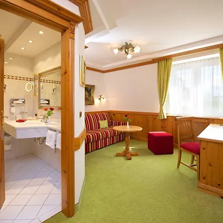 Park Laim Отель