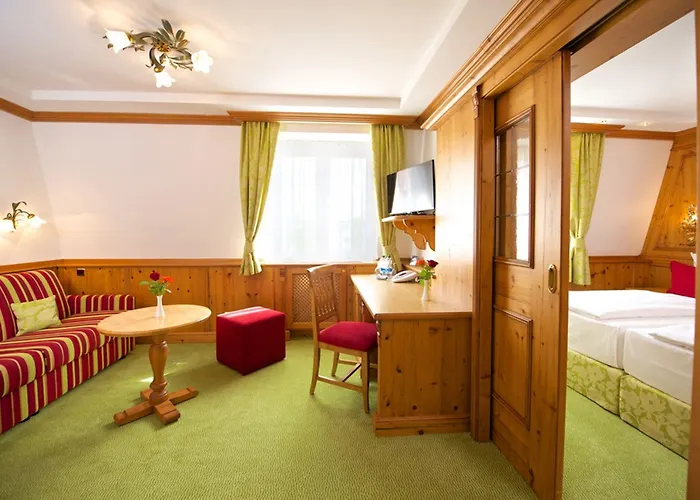 Park Laim Hotel 4*
